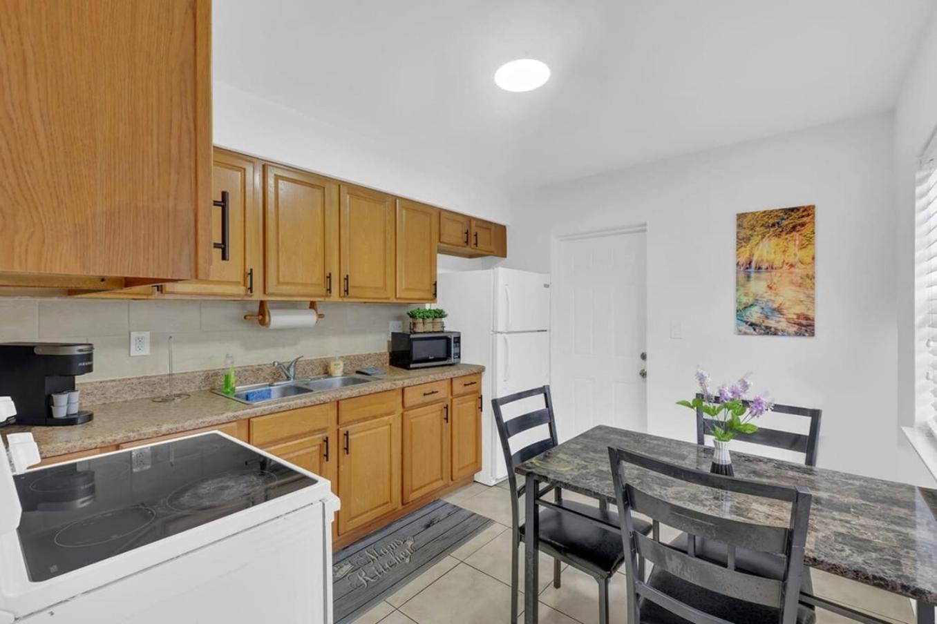 2 Bedroom House Minutes From Beach And Casino Db1 Dania Beach Exterior foto