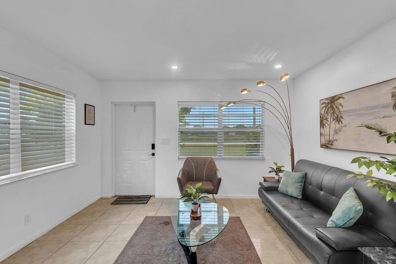 2 Bedroom House Minutes From Beach And Casino Db1 Dania Beach Exterior foto